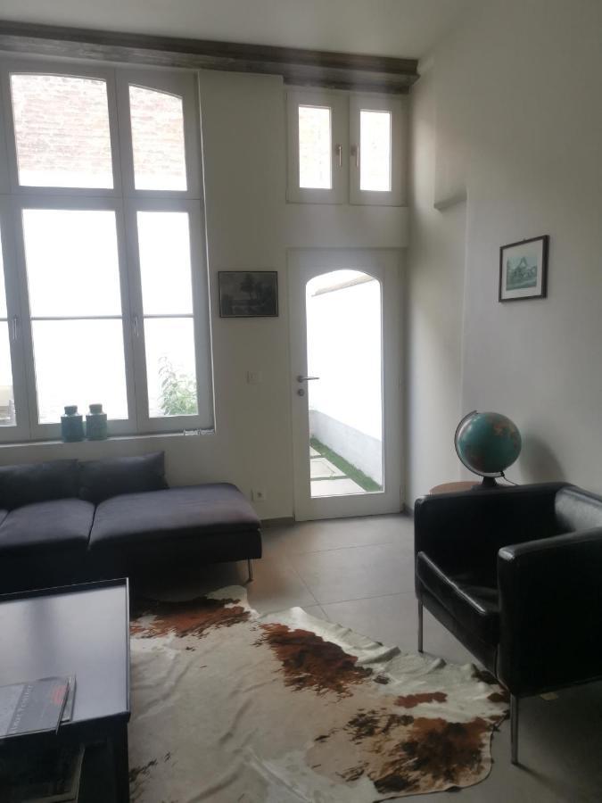 Nostalgia Homestay Brugge Bagian luar foto